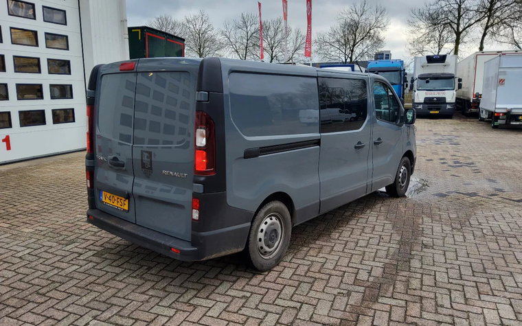 Vehicle Image 17