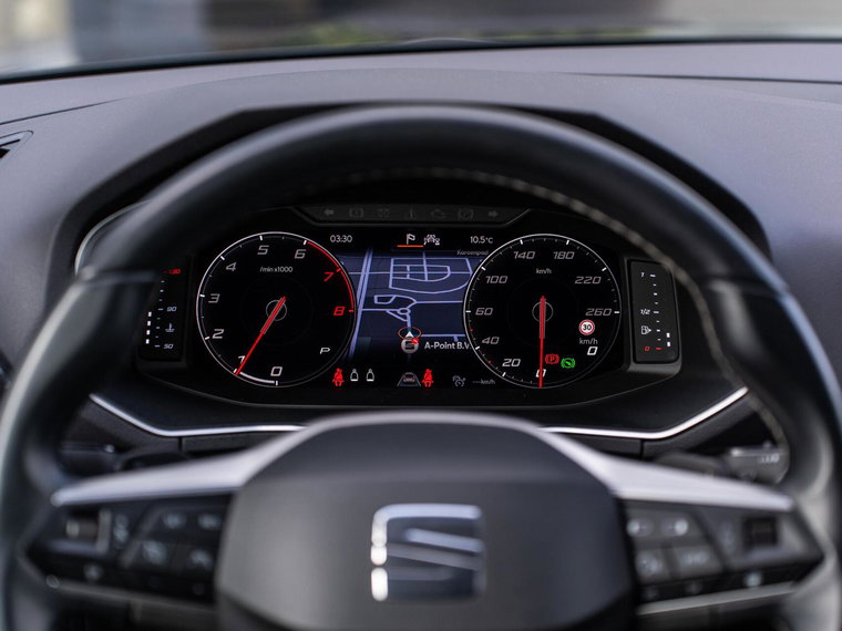 Vehicle Image 35