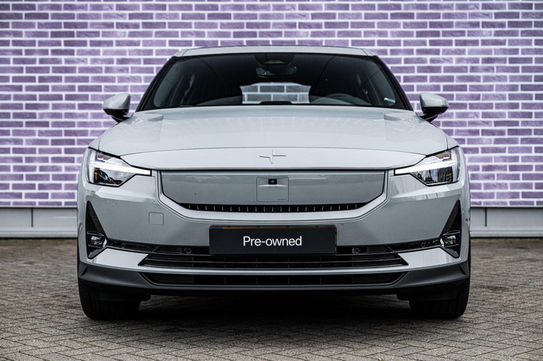 Vehicle Image 9