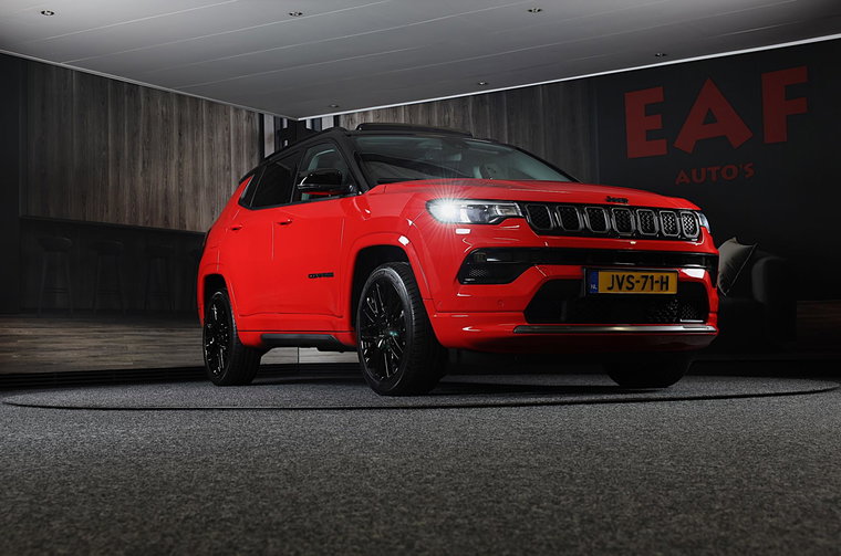 Vehicle Image 35