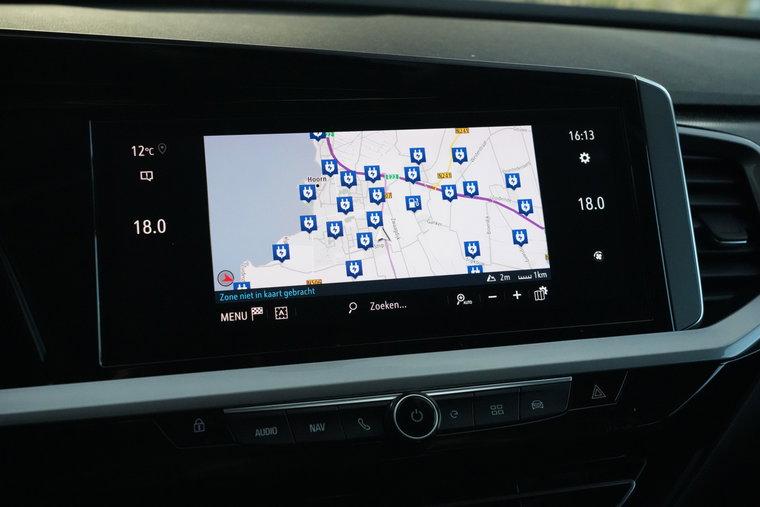 Vehicle Image 18