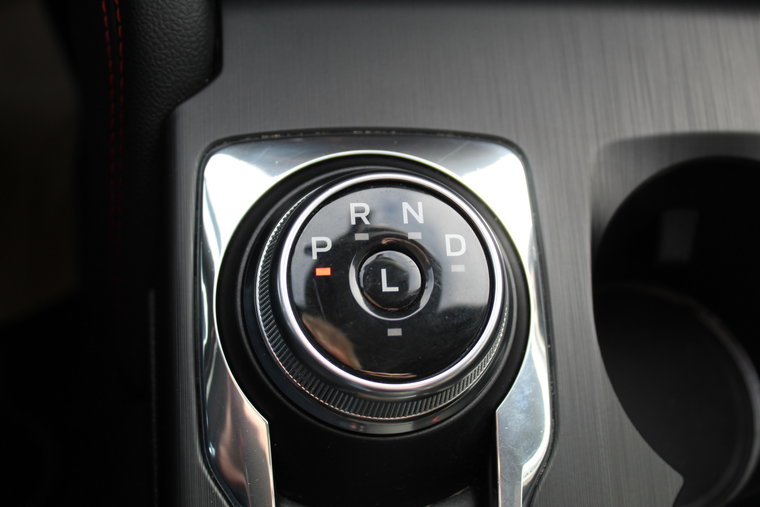 Vehicle Image 23