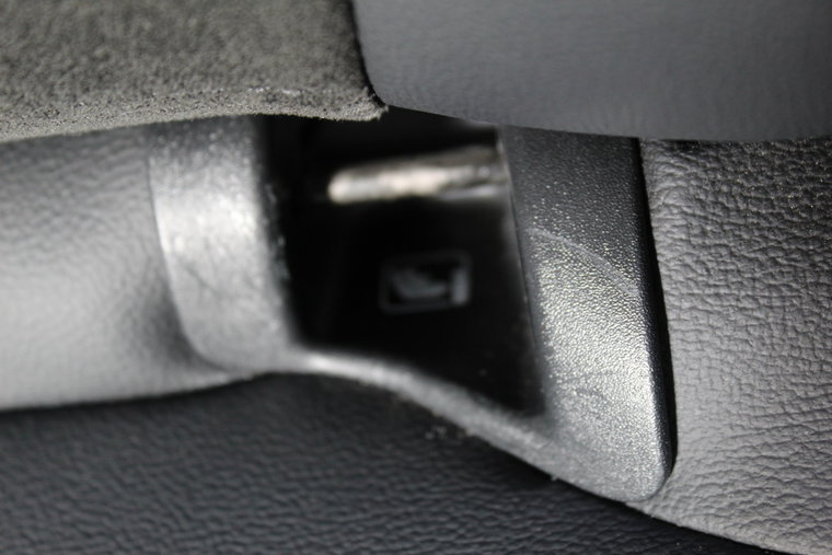 Vehicle Image 33