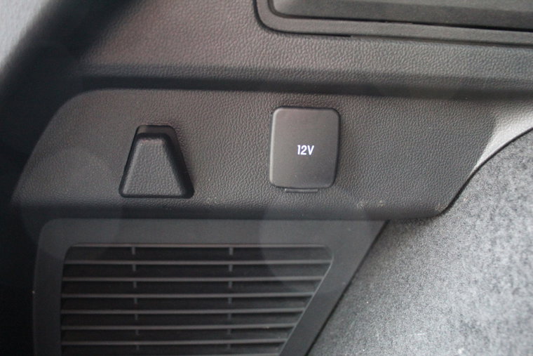 Vehicle Image 36