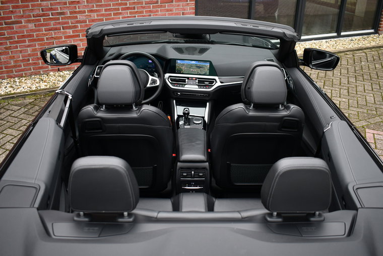 Vehicle Image 36