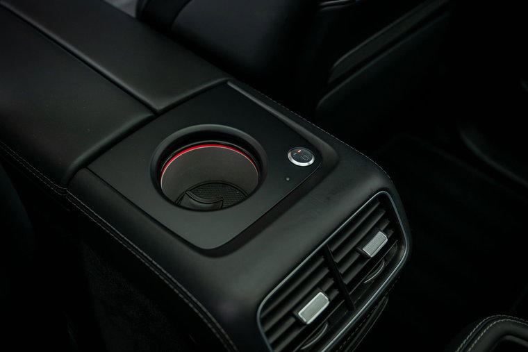 Vehicle Image 36