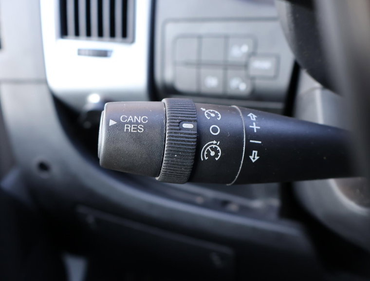 Vehicle Image 23