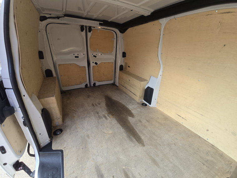 Vehicle Image 26