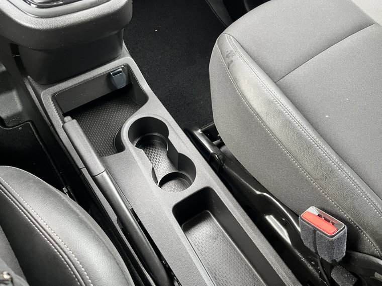 Vehicle Image 35