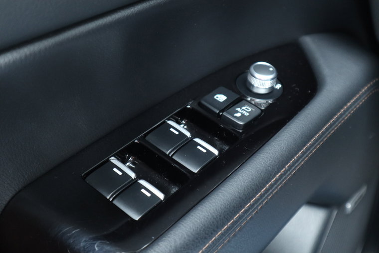 Vehicle Image 33