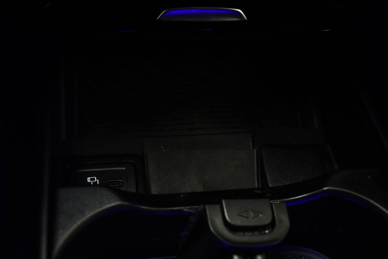 Vehicle Image 47