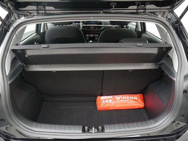 Vehicle Image 36