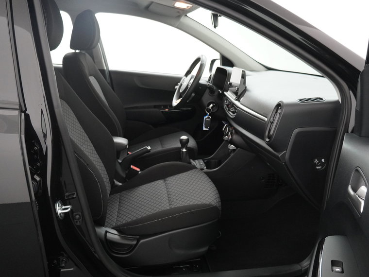 Vehicle Image 38