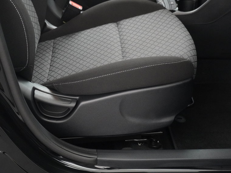 Vehicle Image 39