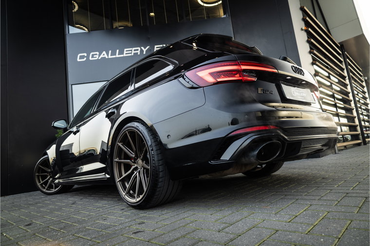 Vehicle Image 40
