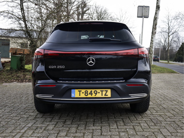Vehicle Image 42