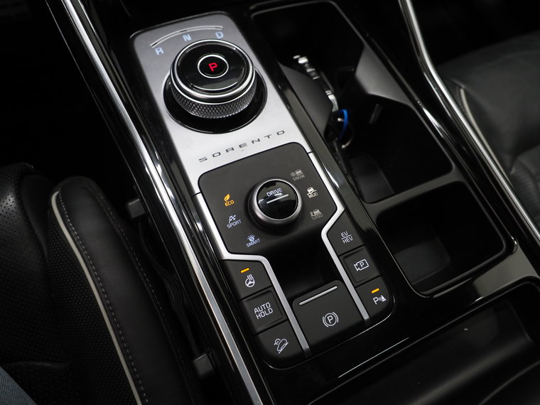 Vehicle Image 40