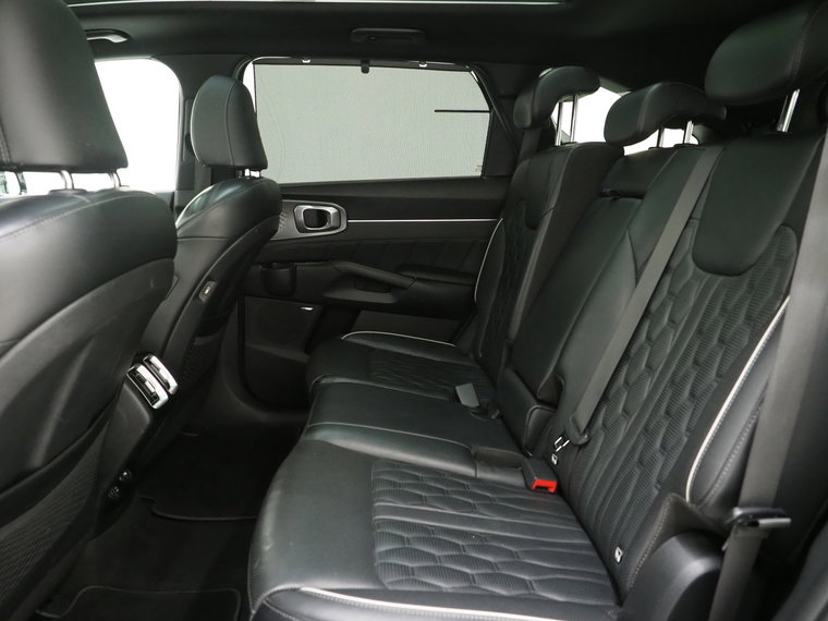 Vehicle Image 45