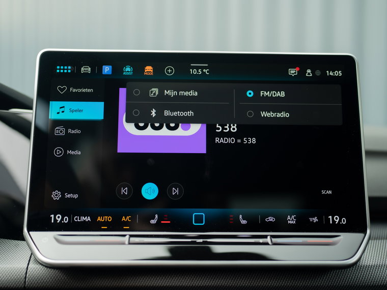 Vehicle Image 37