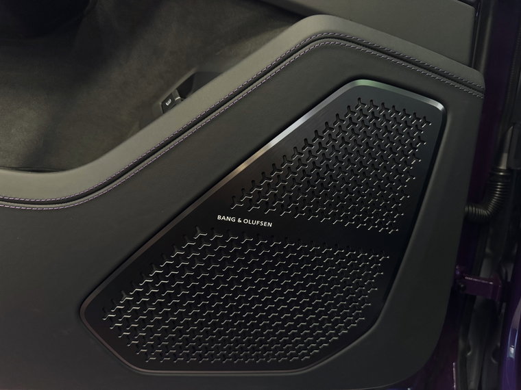 Vehicle Image 27