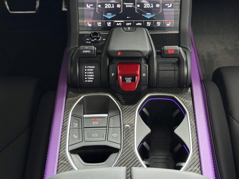 Vehicle Image 33