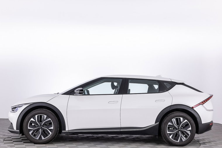 Vehicle Image 37