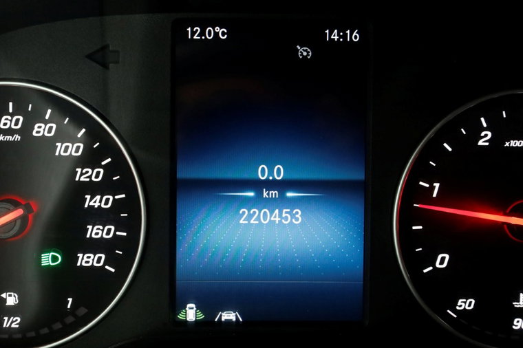 Vehicle Image 18