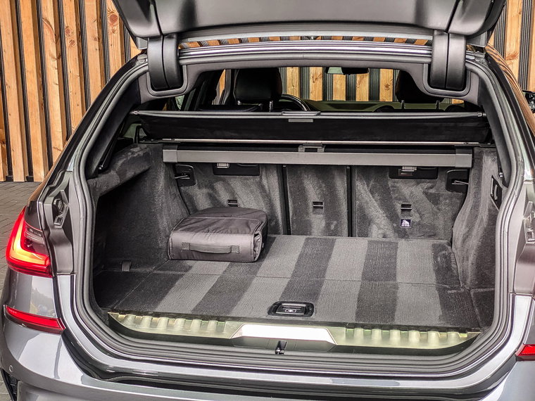 Vehicle Image 48