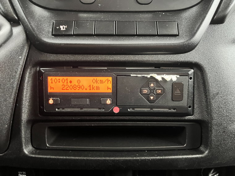 Vehicle Image 33