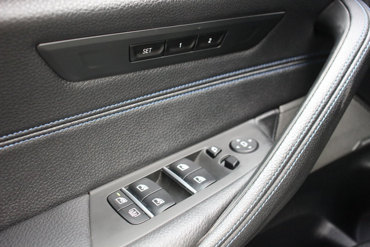 Vehicle Image 33