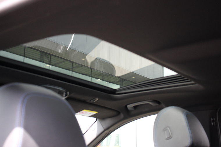 Vehicle Image 37