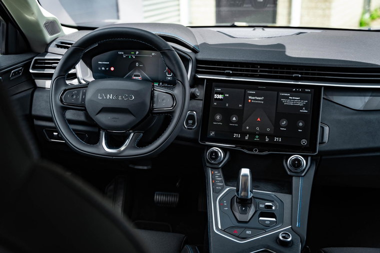 Vehicle Image 14