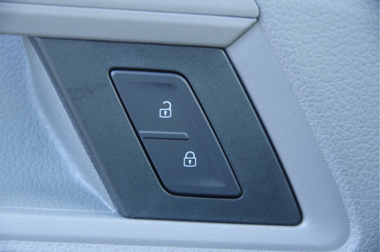 Vehicle Image 40