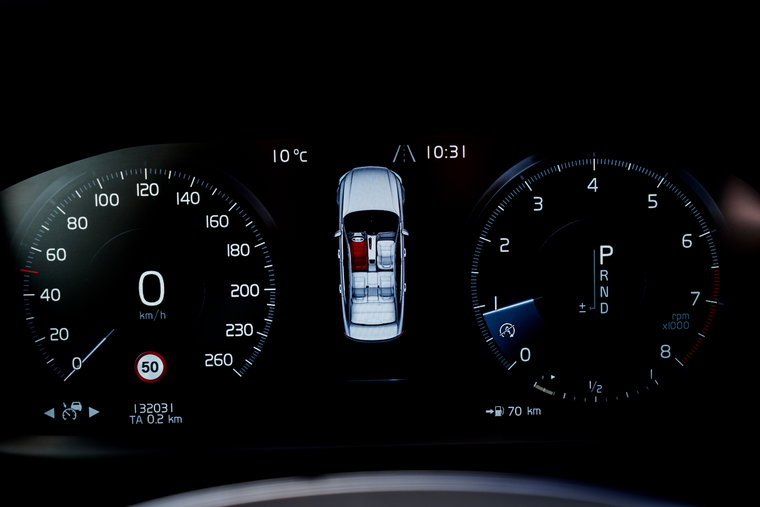 Vehicle Image 18