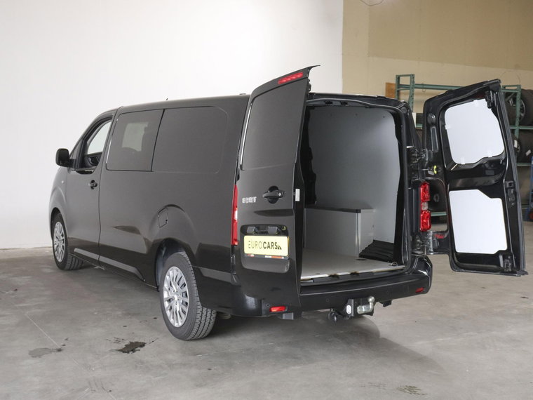 Vehicle Image 36