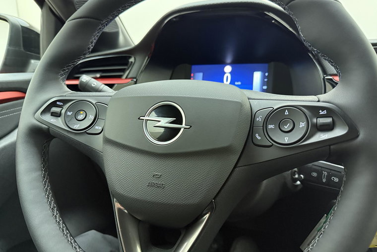 Vehicle Image 19