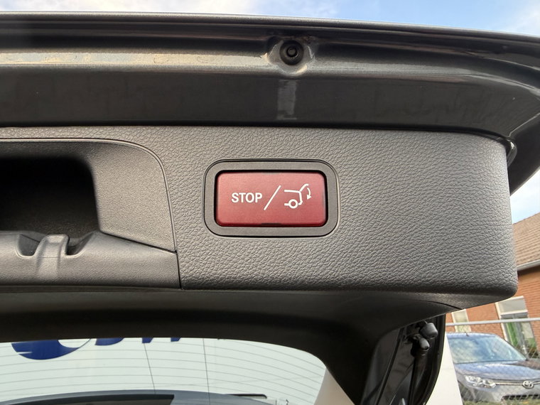 Vehicle Image 27