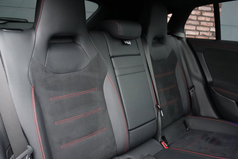 Vehicle Image 31
