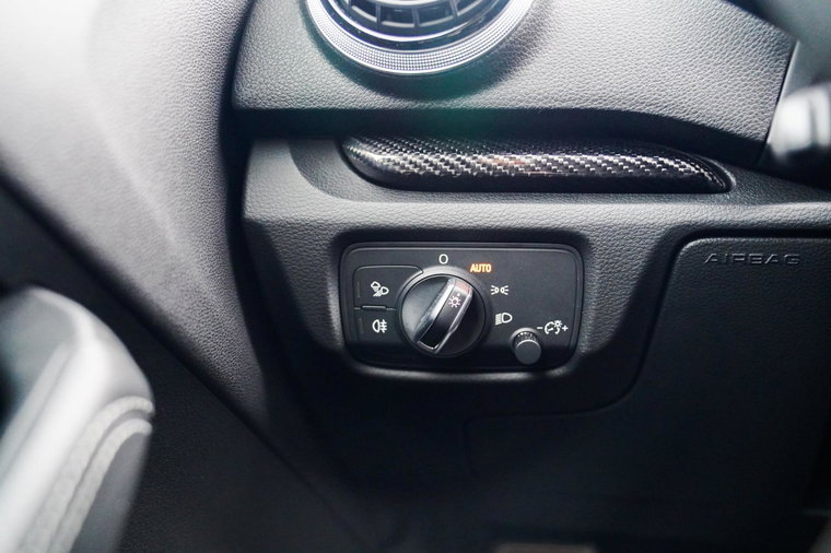 Vehicle Image 53