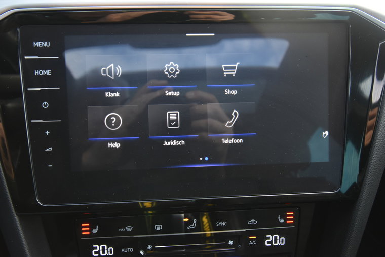 Vehicle Image 38
