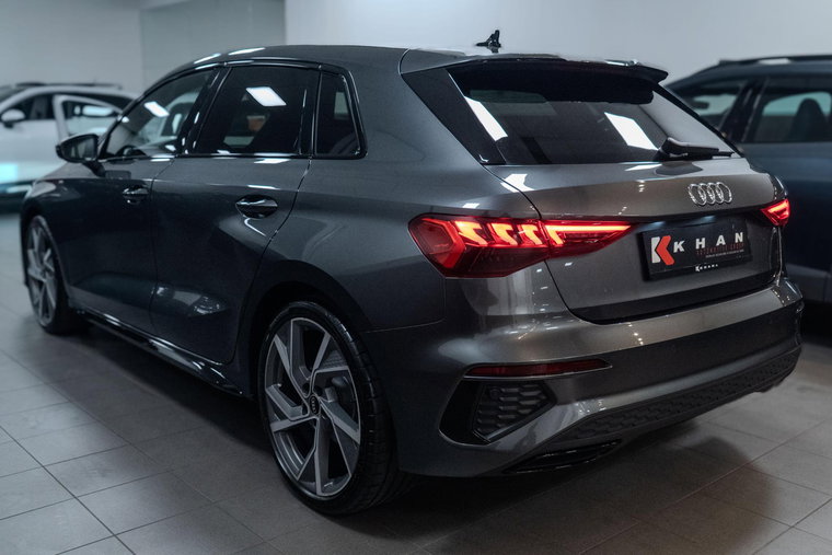 Vehicle Image 37