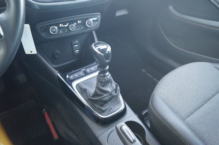 Vehicle Image 23