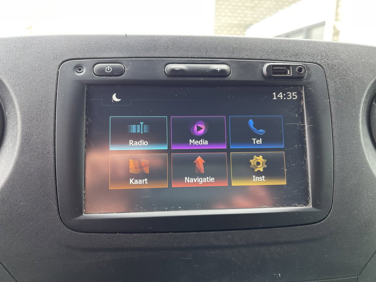 Vehicle Image 23