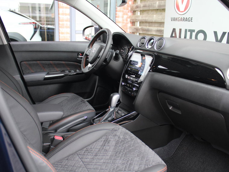 Vehicle Image 16