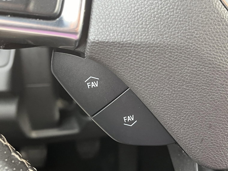 Vehicle Image 48