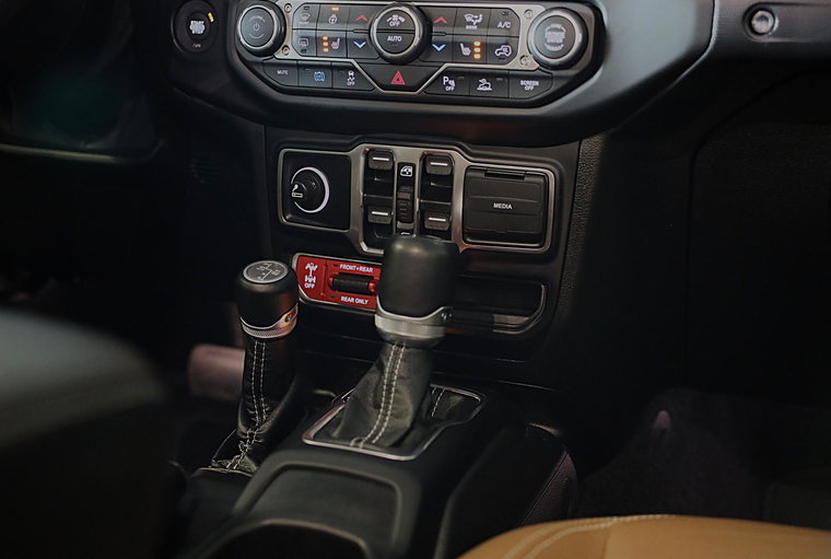 Vehicle Image 33