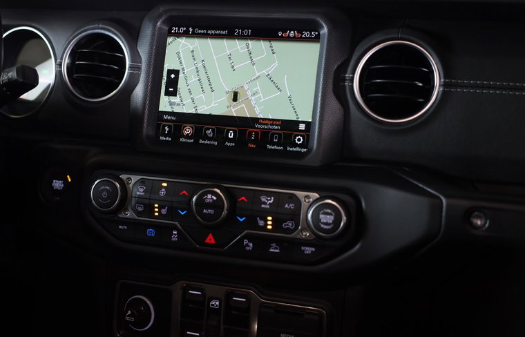 Vehicle Image 35