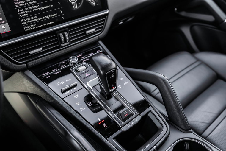 Vehicle Image 40