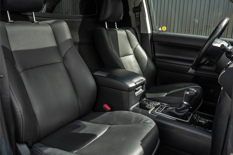 Vehicle Image 13