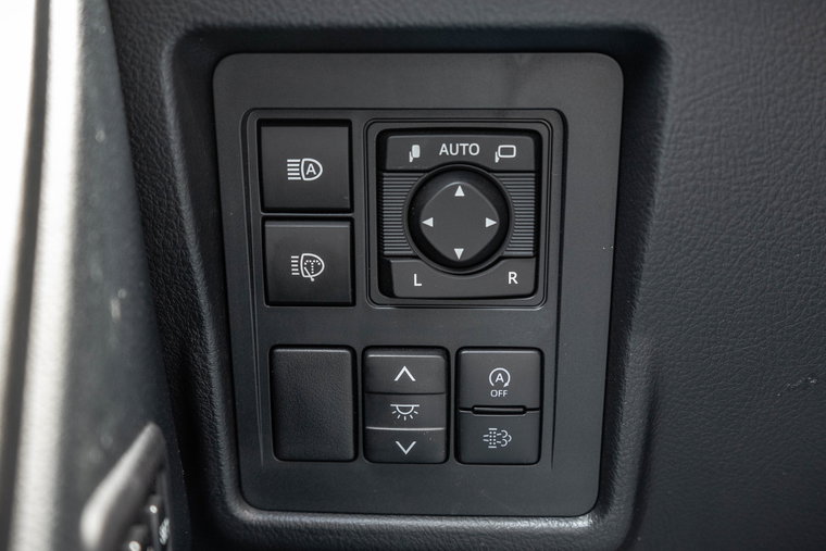 Vehicle Image 26